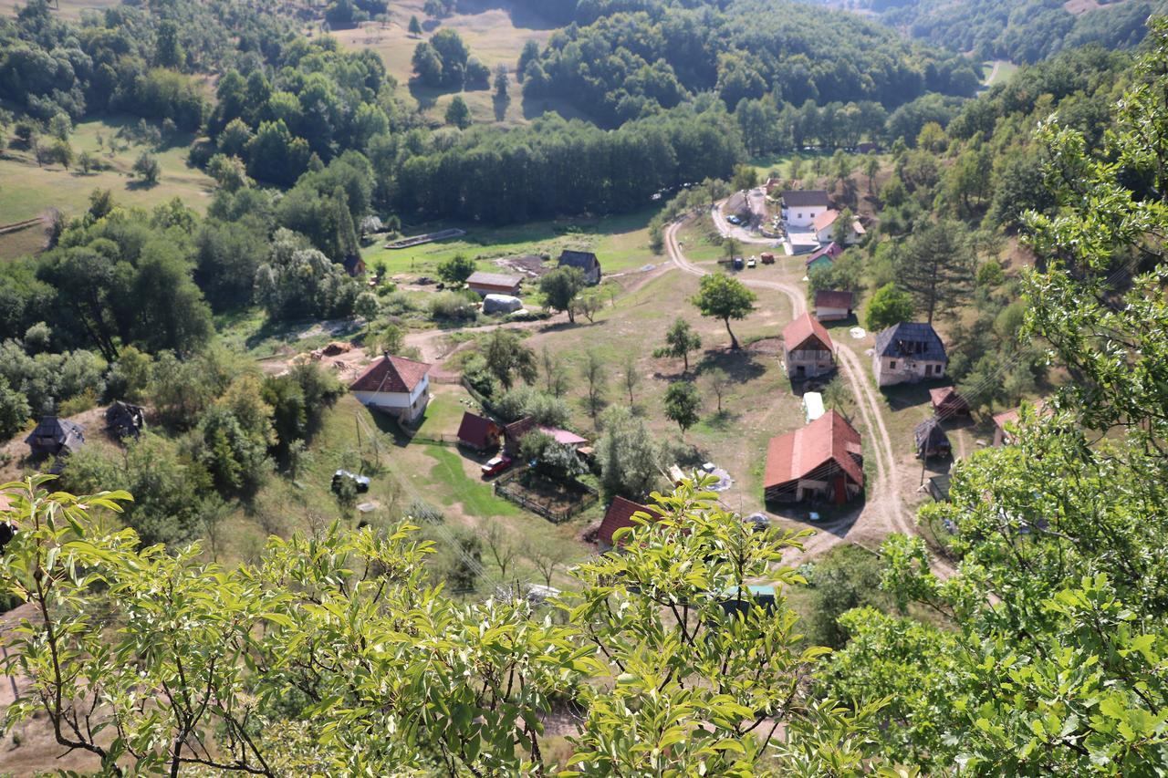 Отель Eco Camp Dzogaska Vrela Плевля Экстерьер фото